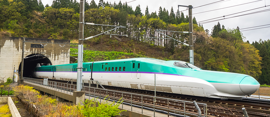 トンネル